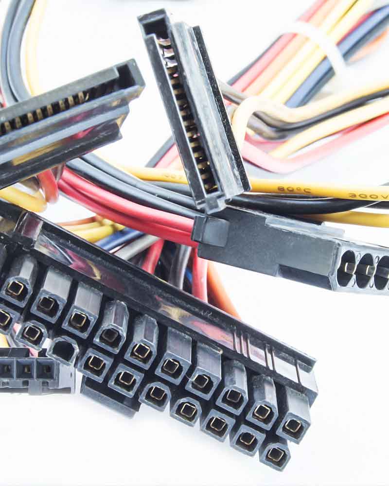 PBT/PETから製造されるから電線と絶縁ねじ継手
