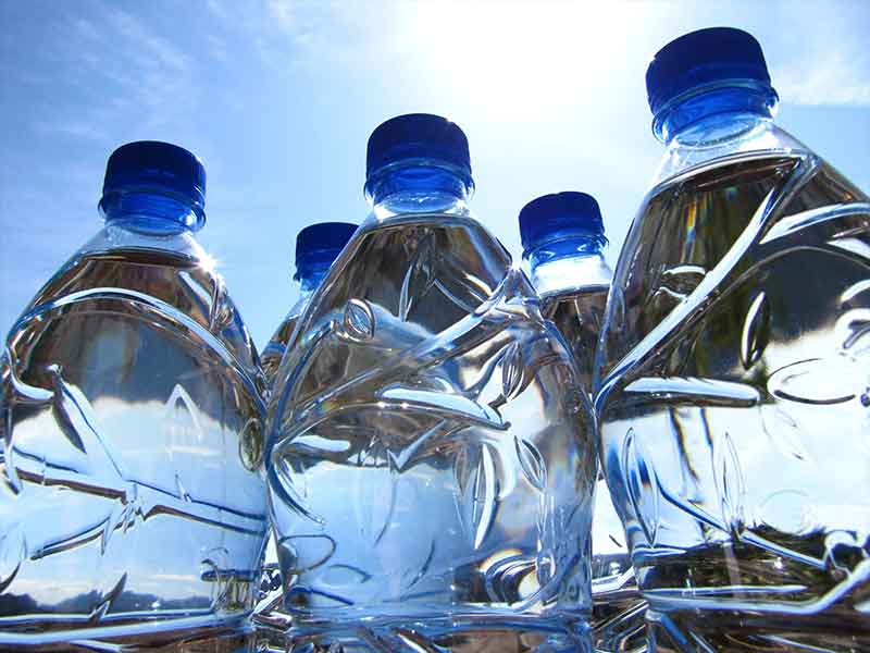 バイオプラスチック混練技術の実例としてバイオプラスチック製ウォーターボトル